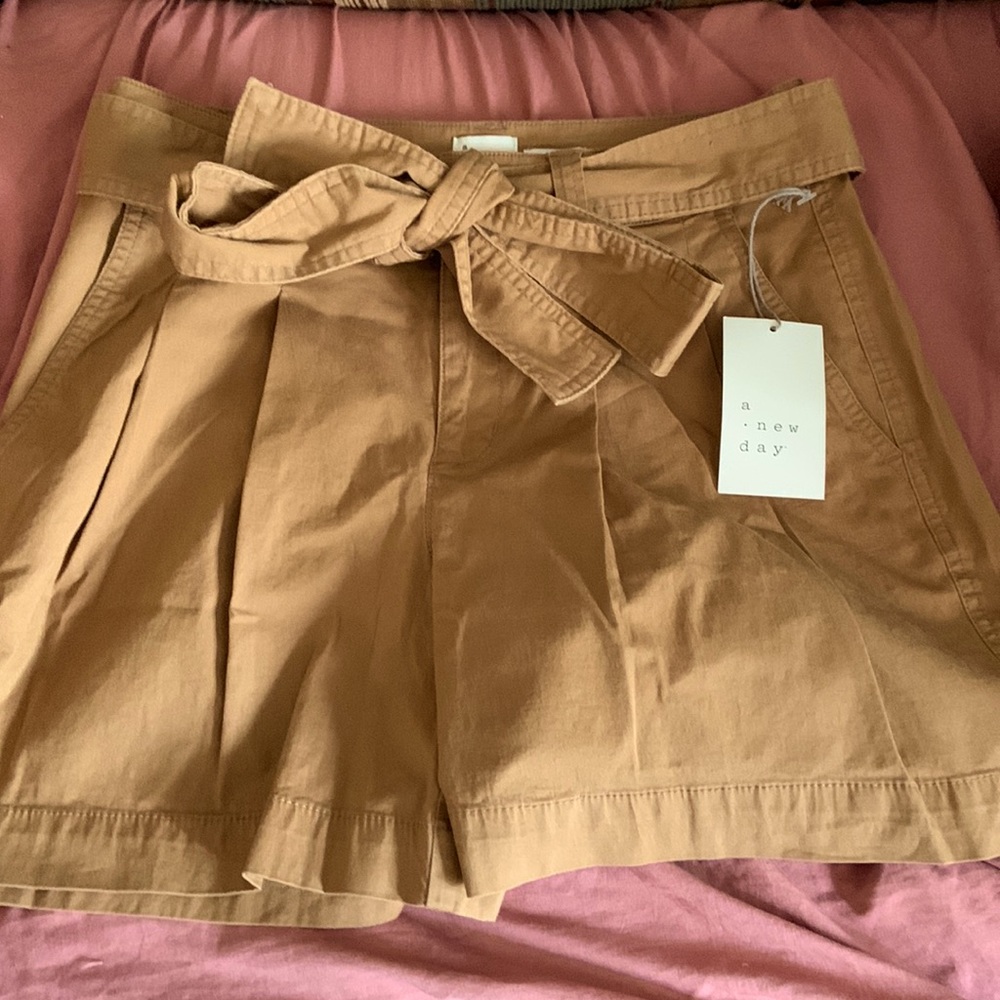 A new day brown size 0 shorts